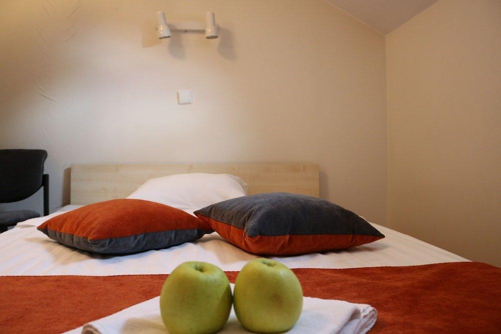 Apple Economy Hotel Kaunas Esterno foto